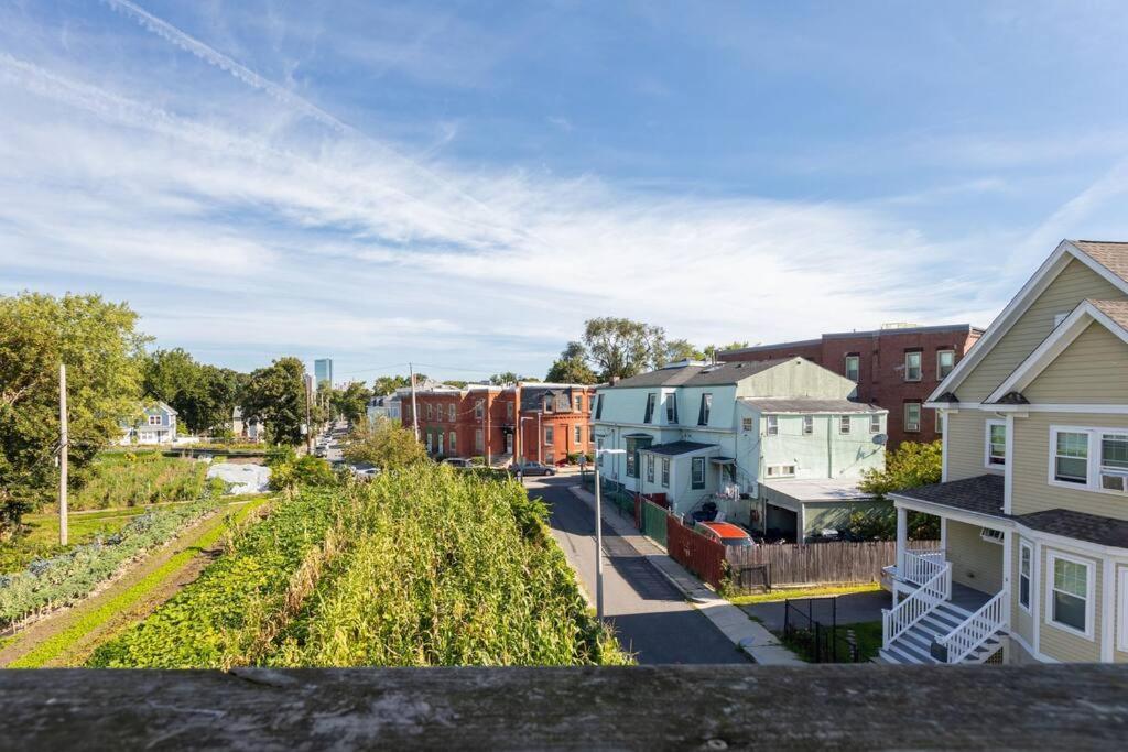New! Boston Condo Near Mbta, 3Mi To Fenway ! מראה חיצוני תמונה